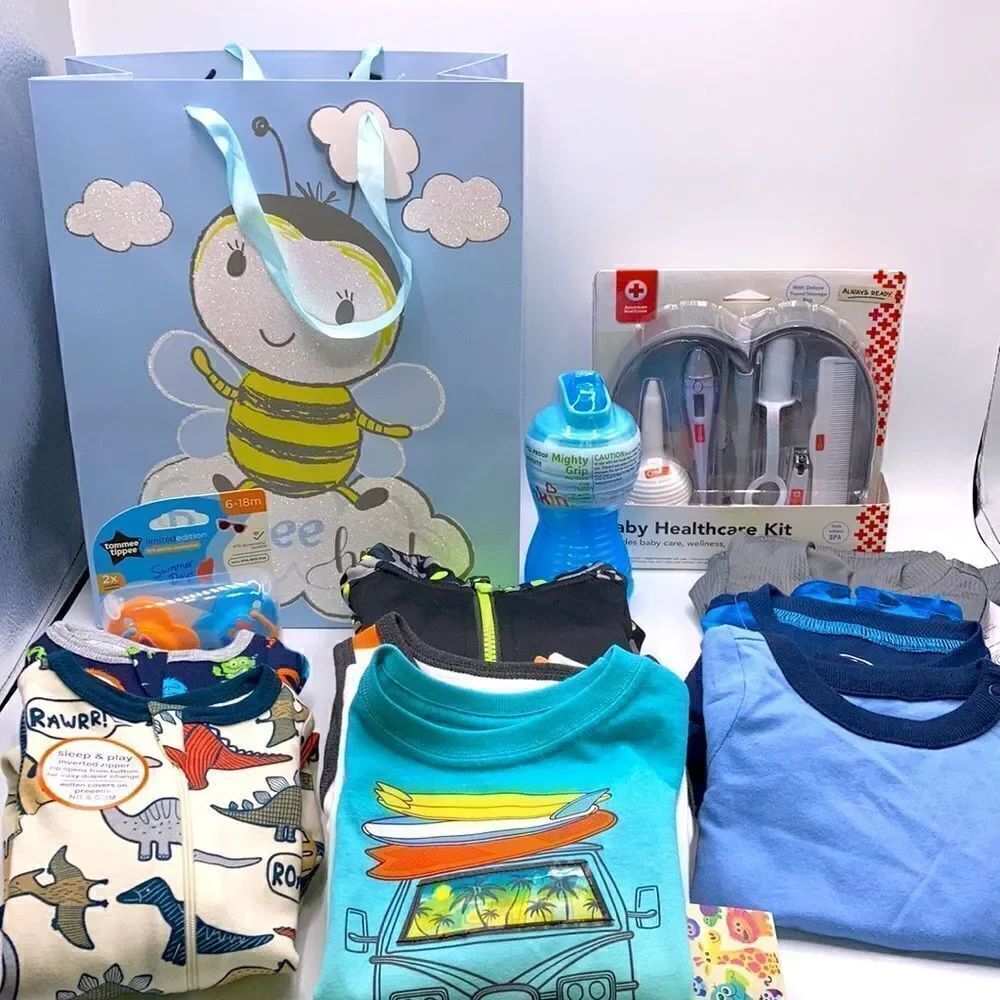 Baby Boy Baby Shower Bundle Gift Clothing 16-Piece Set Size 0-18 Month